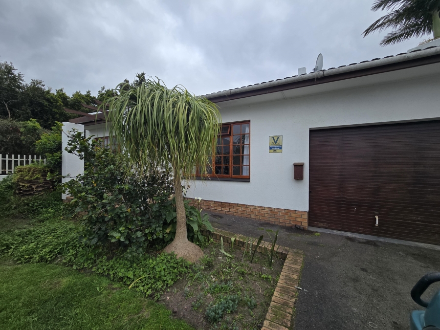 To Let 2 Bedroom Property for Rent in Vredekloof Western Cape